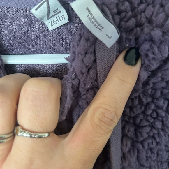 Z by Zella Large Purple Sherpa Lol Over Hoodie - Picture 4 of 8